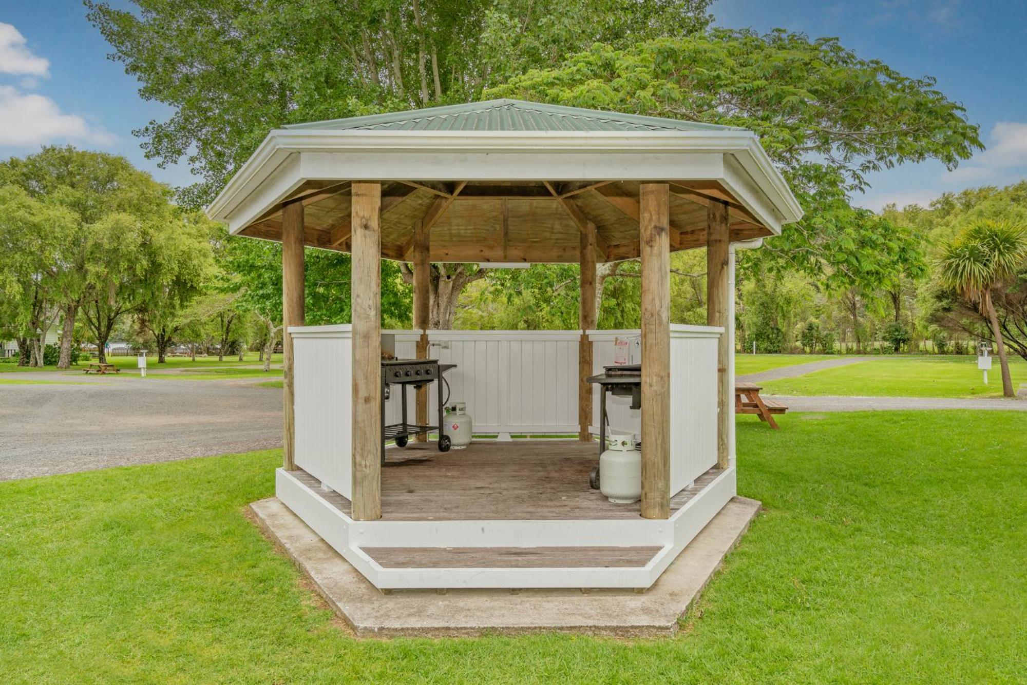 Coromandel Shelly Beach Top 10 Holiday Park Exterior foto