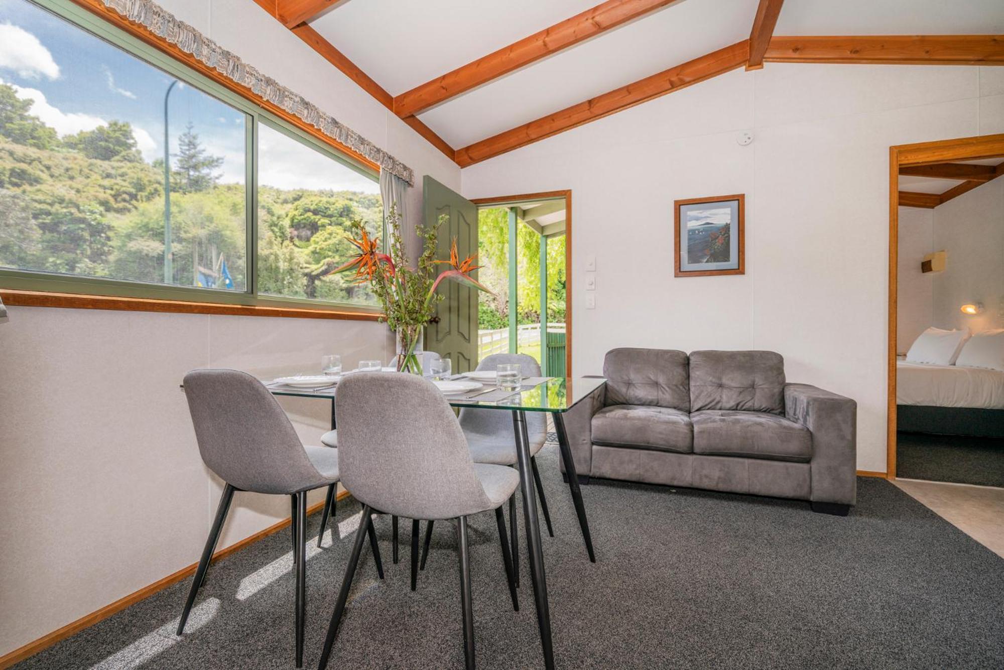 Coromandel Shelly Beach Top 10 Holiday Park Exterior foto